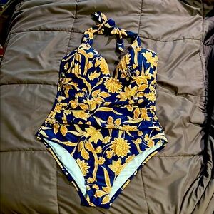 Cupshe NWT Boho Halter Ruched Tummy Control One-Piece Womens Large